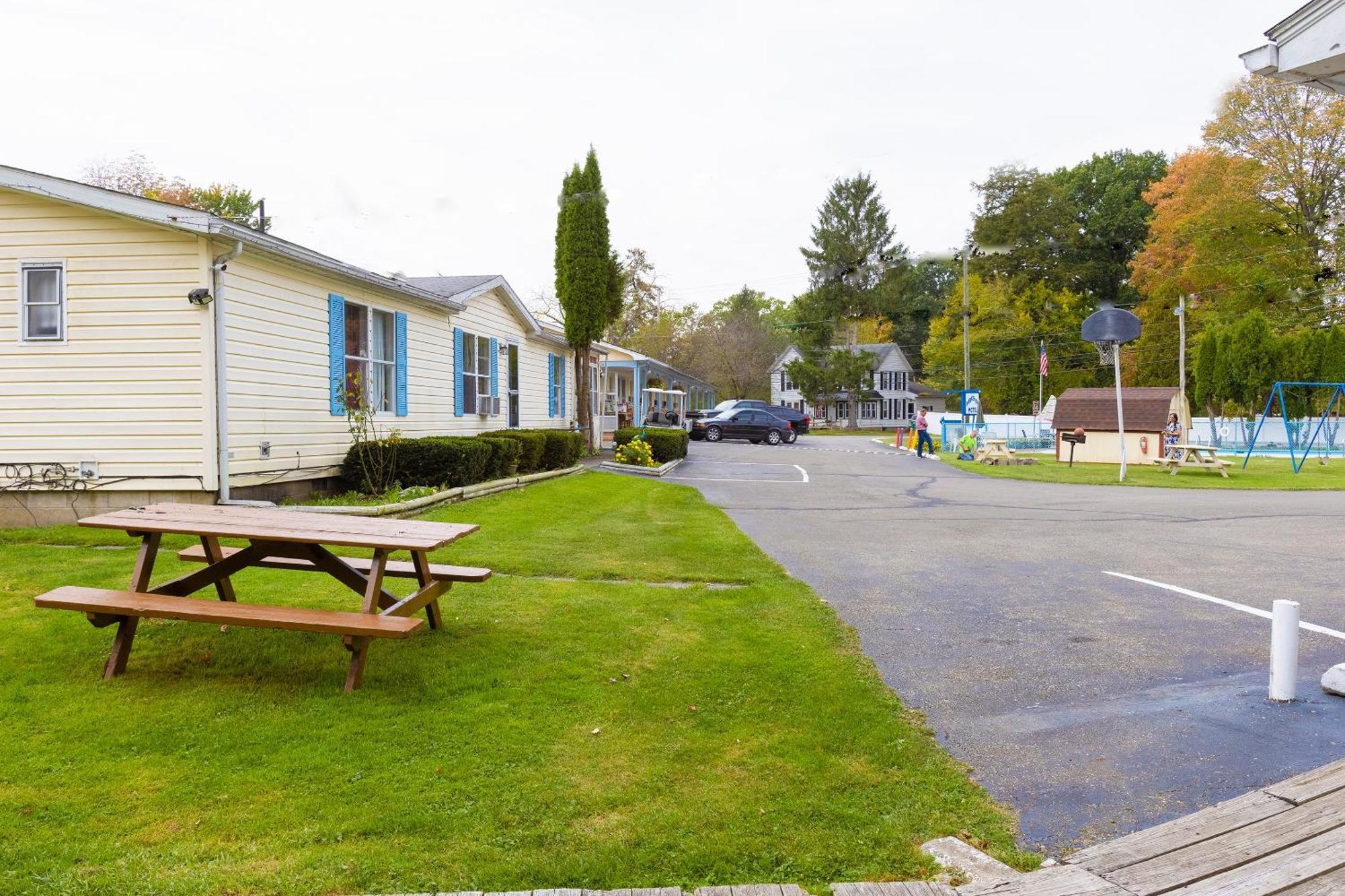 Parkside Motel By Oyo Meadville Conneaut Lake Conneaut Lakeshore Extérieur photo